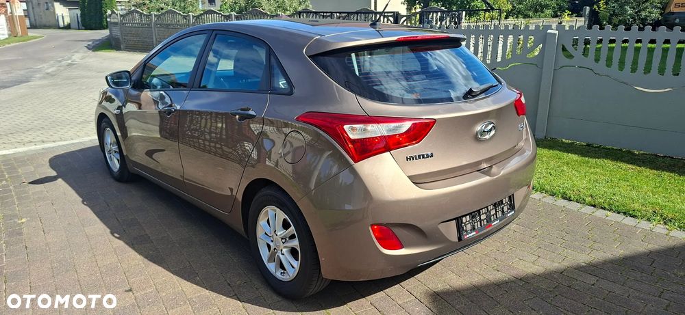 Hyundai i30 1.4 CRDi Trend - 26
