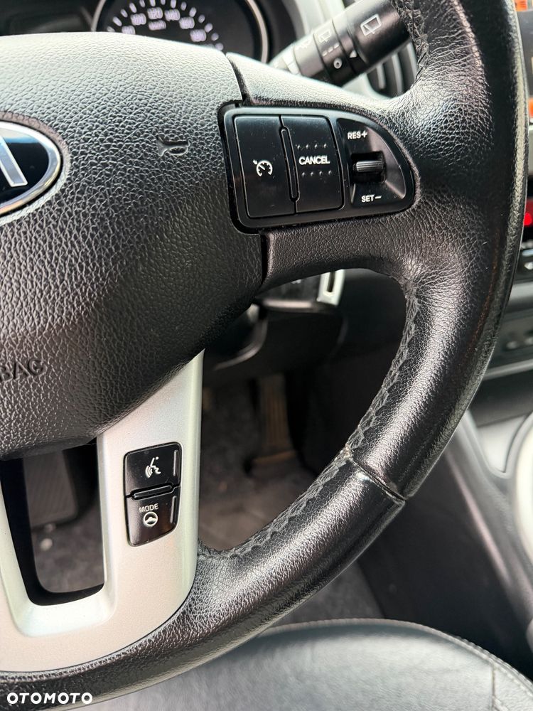 Kia Sportage 1.7 CRDI Business Line 2WD - 12