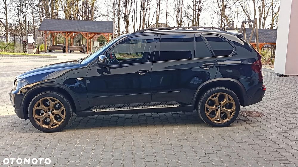 BMW X5 xDrive48i - 6