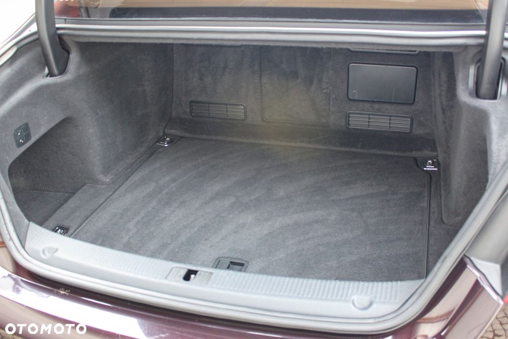 Audi A8 3.0 TDI Quattro - 26