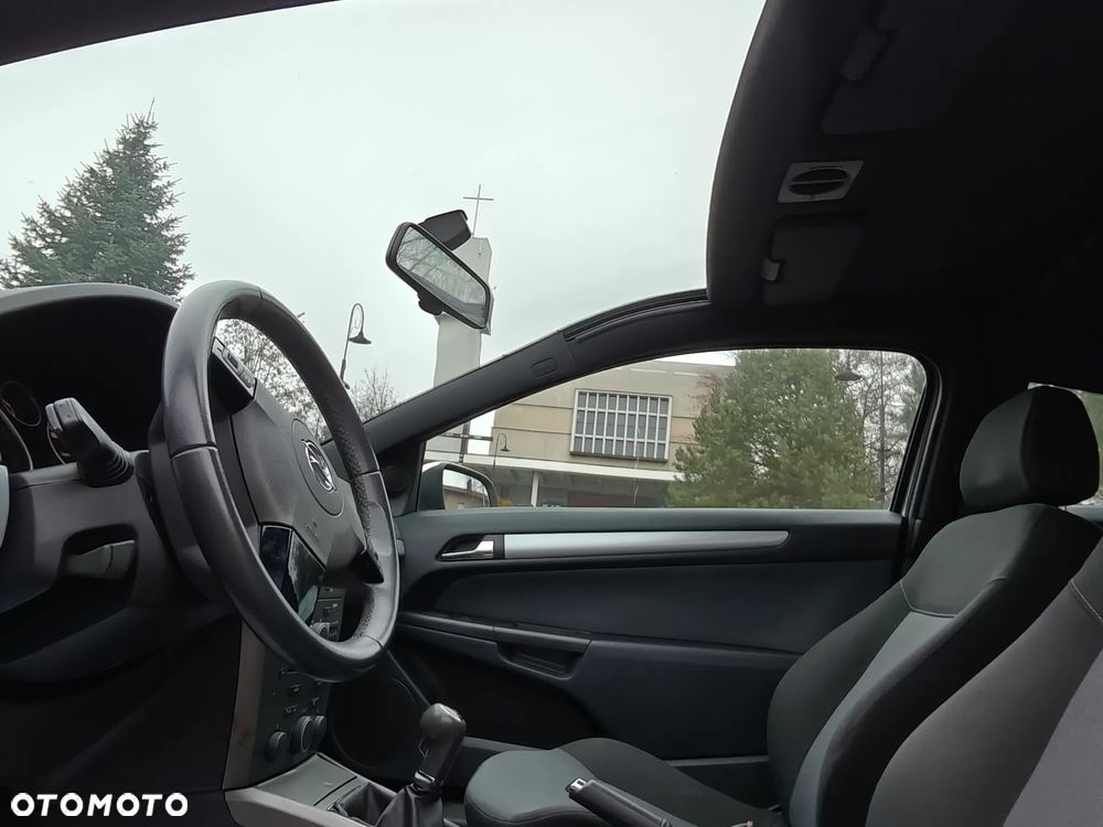 Opel Astra 1.6 Catch me now - 18