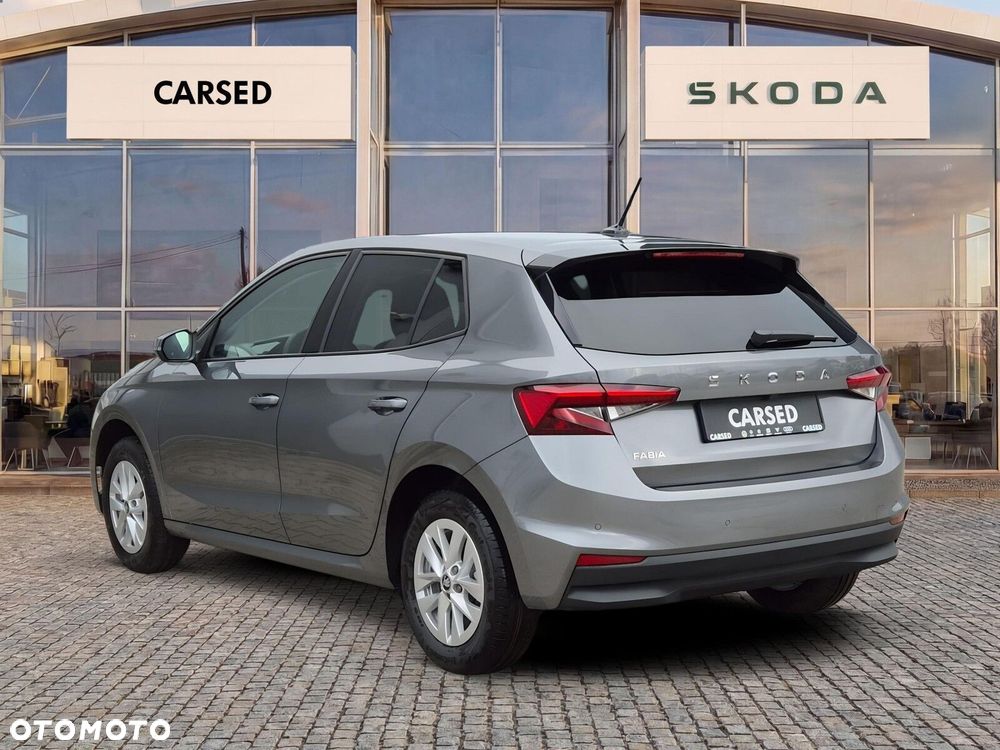 Skoda Fabia - 4
