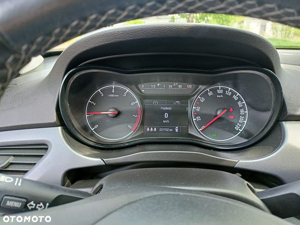 Opel Corsa 1.4 T Enjoy S&S - 7