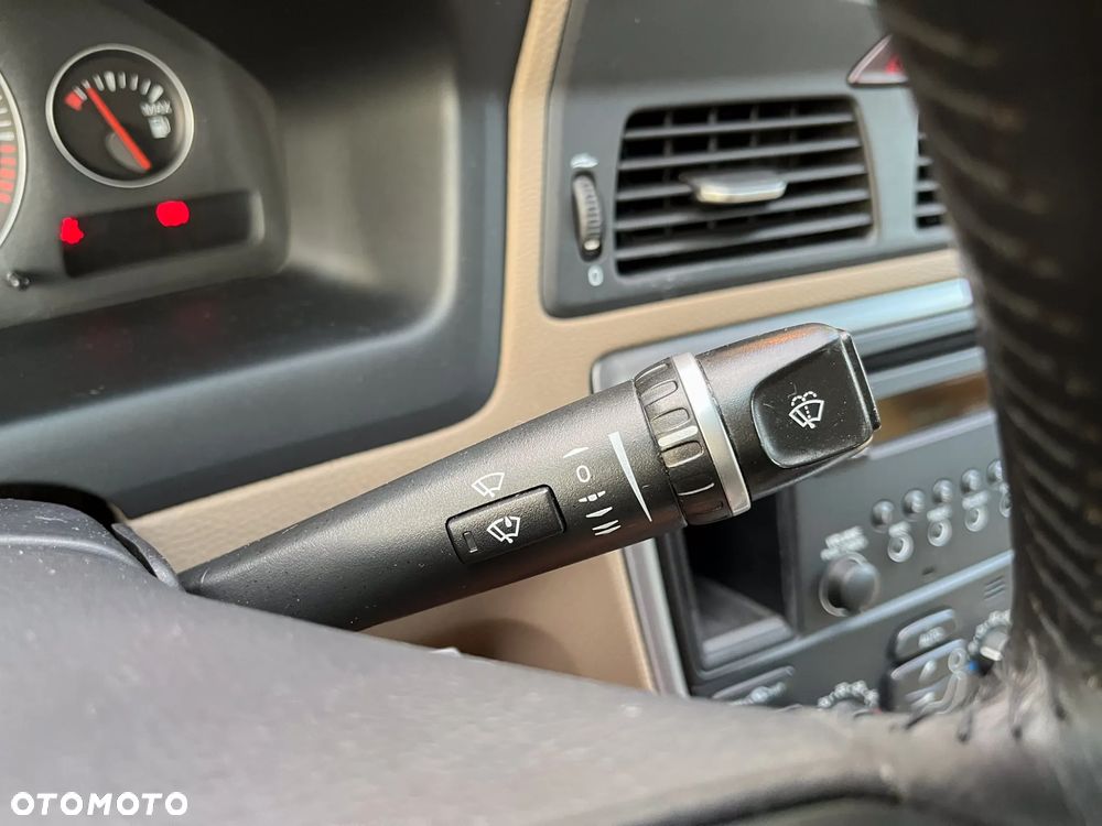 Volvo S60 2.4D Momentum - 38