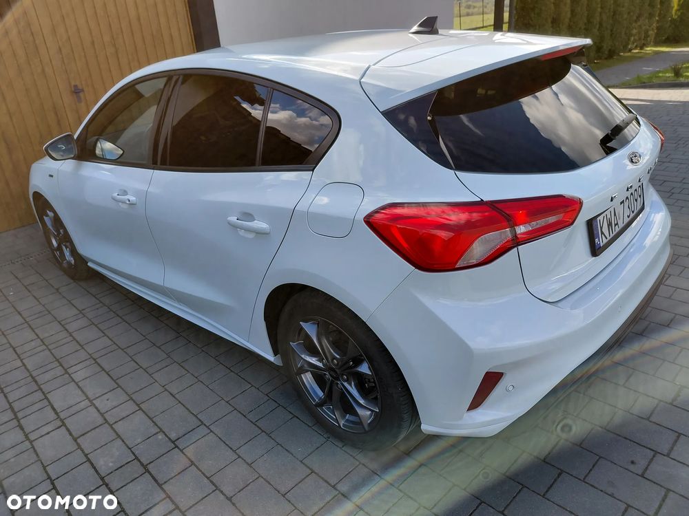 Ford Focus 1.0 EcoBoost Start-Stopp-System ST-LINE STYLE - 8