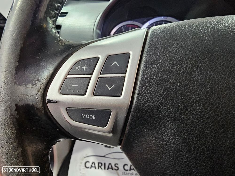 Mitsubishi L200 2.5 DI-D CD Invite AC 4WD - 16