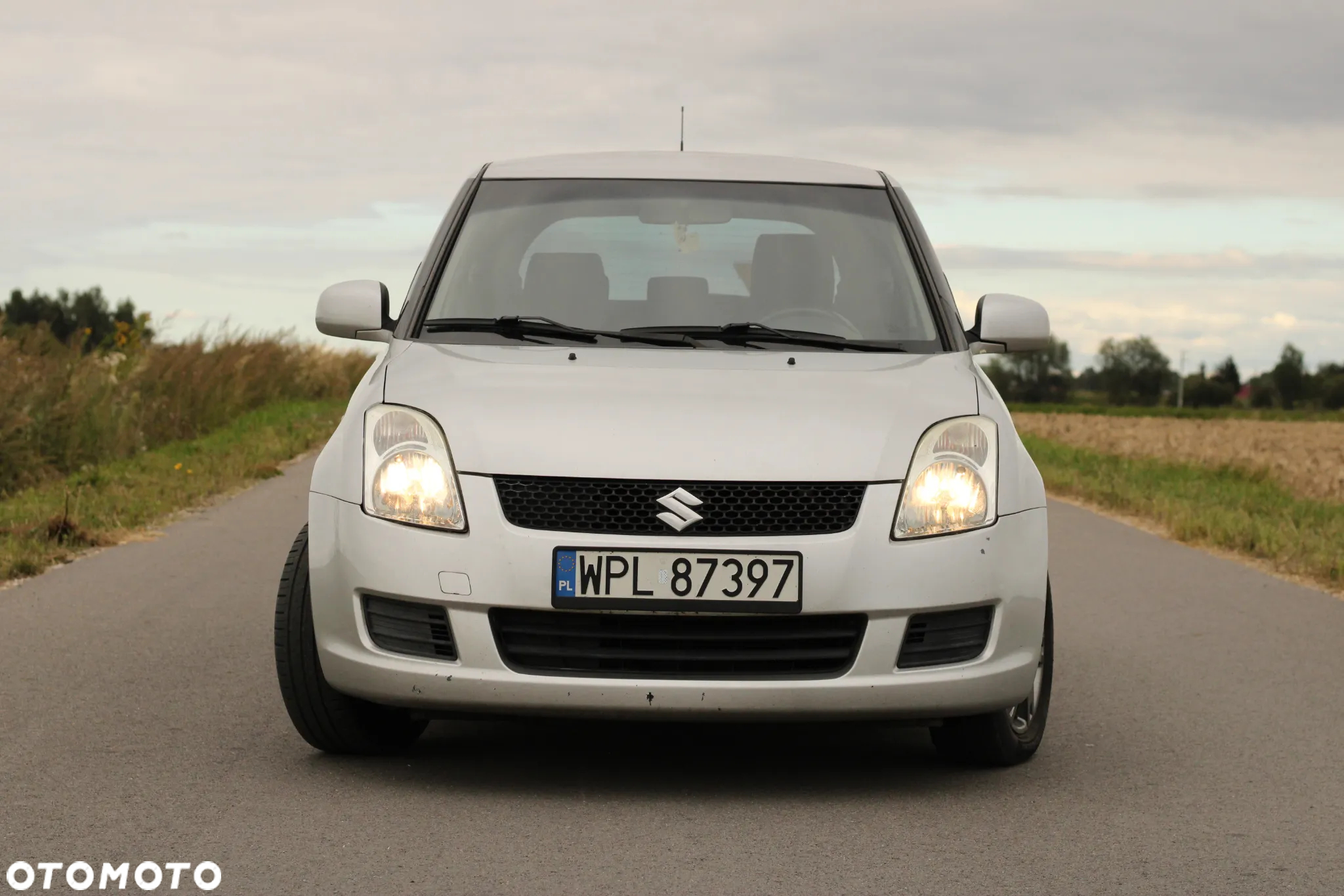 Suzuki Swift - 3