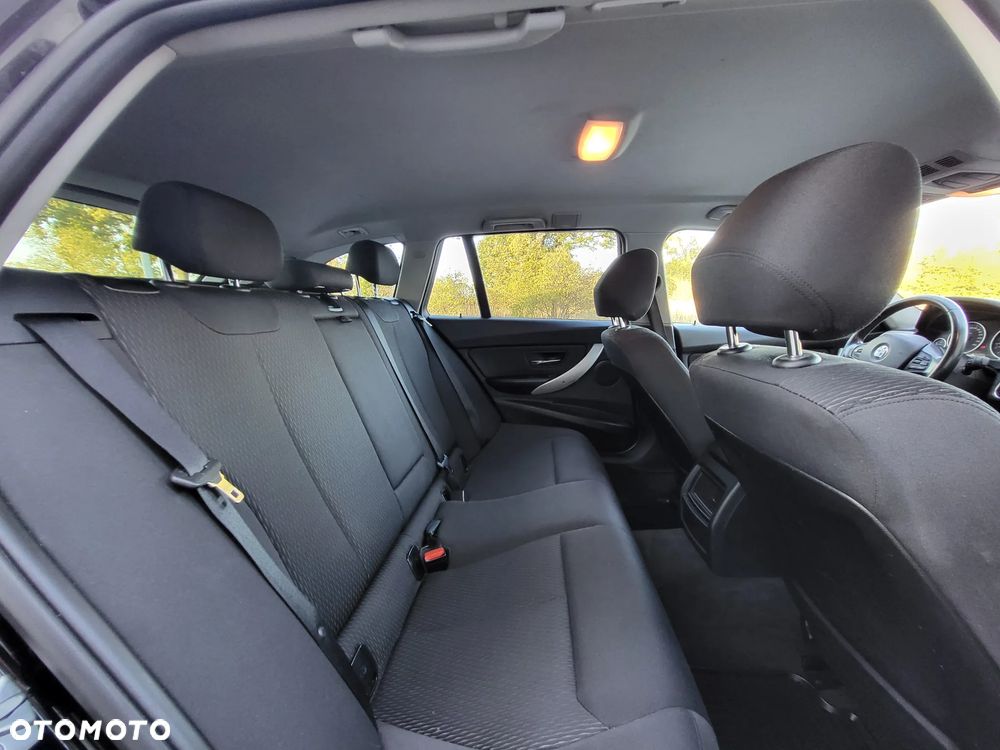 BMW Seria 3 - 14