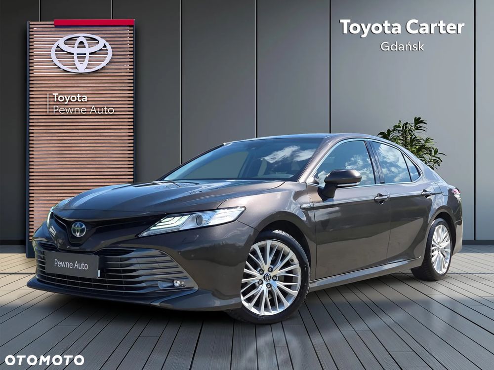 Toyota Camry 2.5 Hybrid Executive CVT - 2