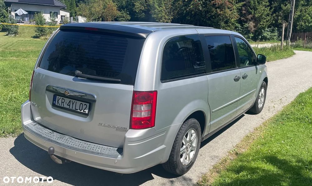Chrysler Grand Voyager 2.8 CRD LX - 3