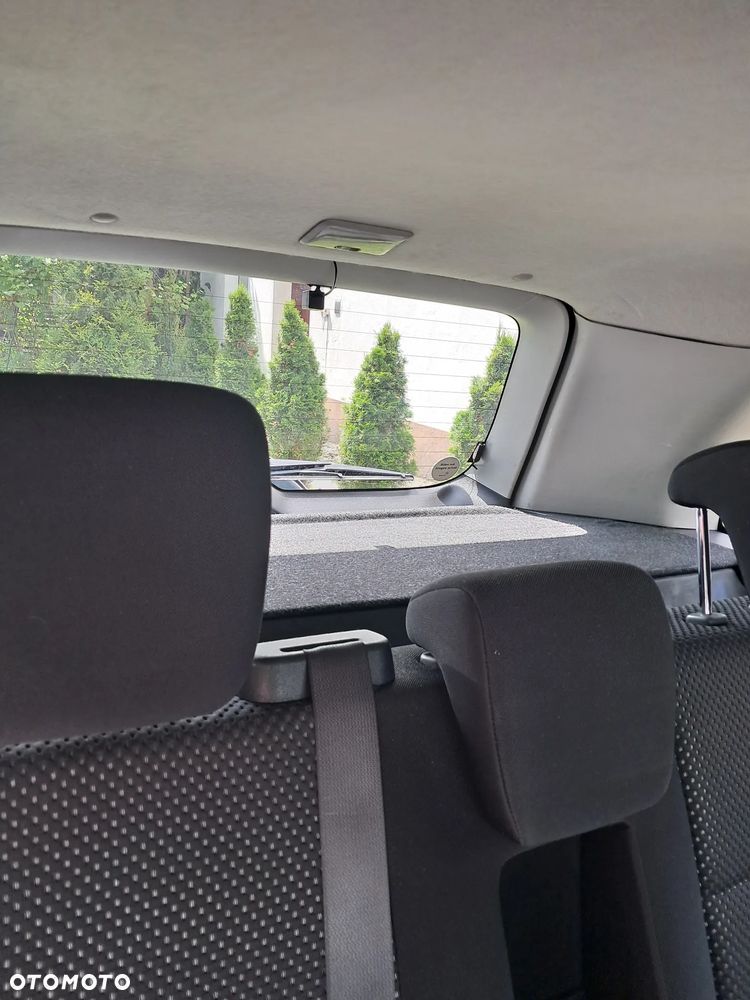 Suzuki Grand Vitara 2.0 - 8