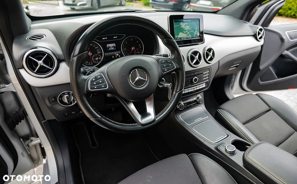 Mercedes-Benz Klasa B 180 d 7G-DCT Edition - 34
