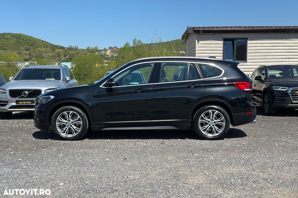 BMW X1 xDrive25e Sport Line - 10