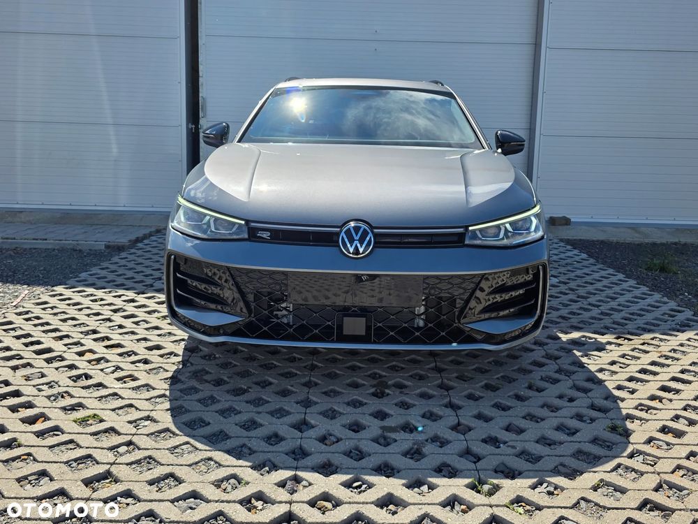 Volkswagen Passat Variant 2.0 TSI R-Line Plus DSG - 10