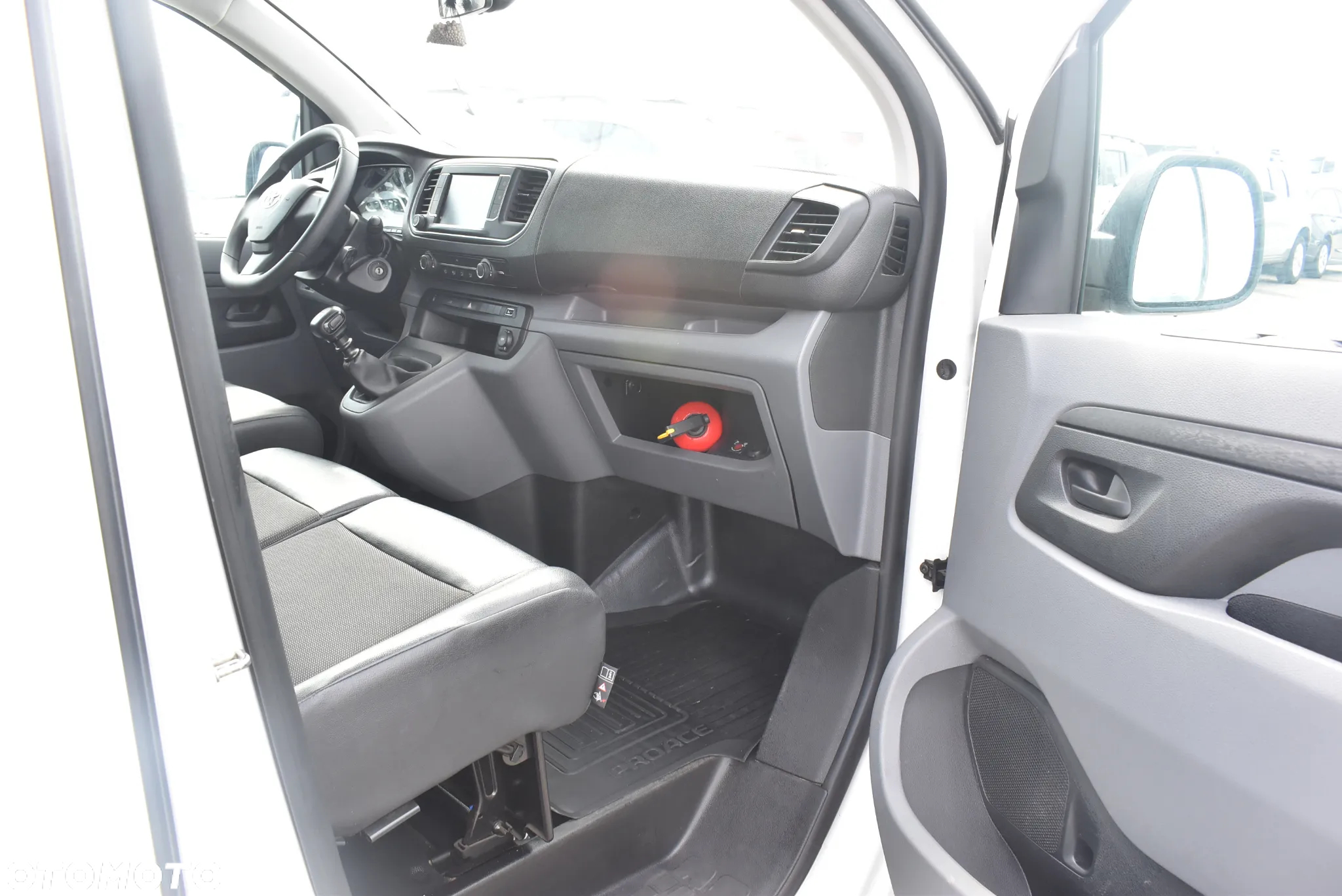Toyota PROACE LONG 3,1T - 15