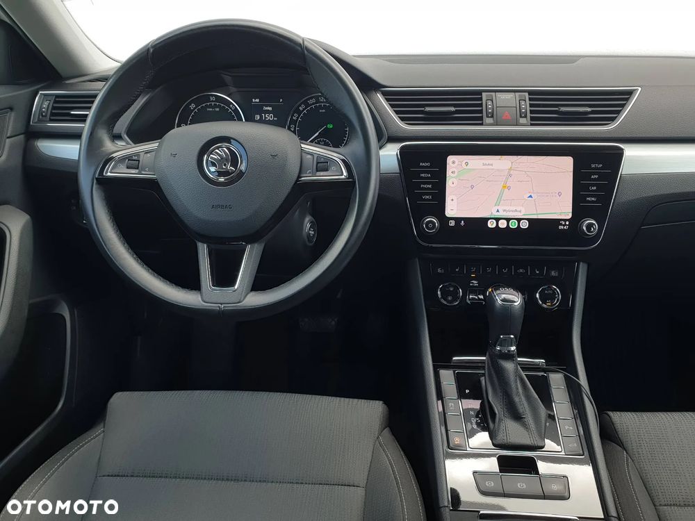 Skoda Superb 2.0 TDI Ambition DSG - 6