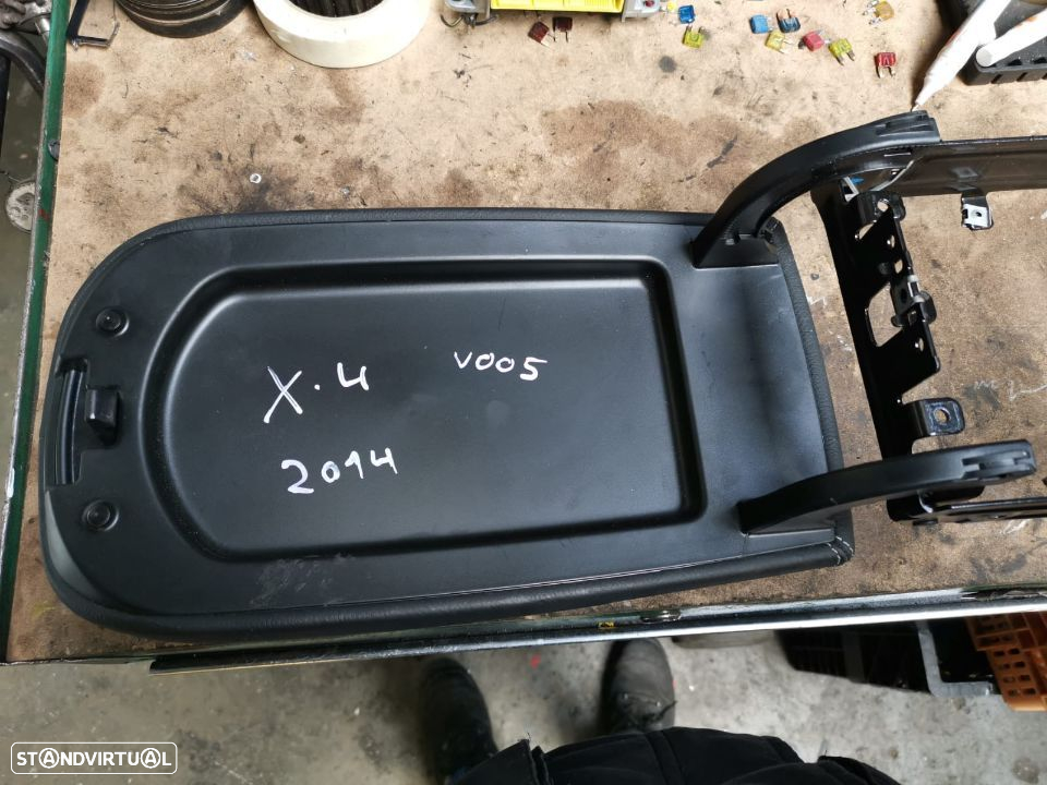 BMW X4 APOIO DE BRAÇO  V005 - 2