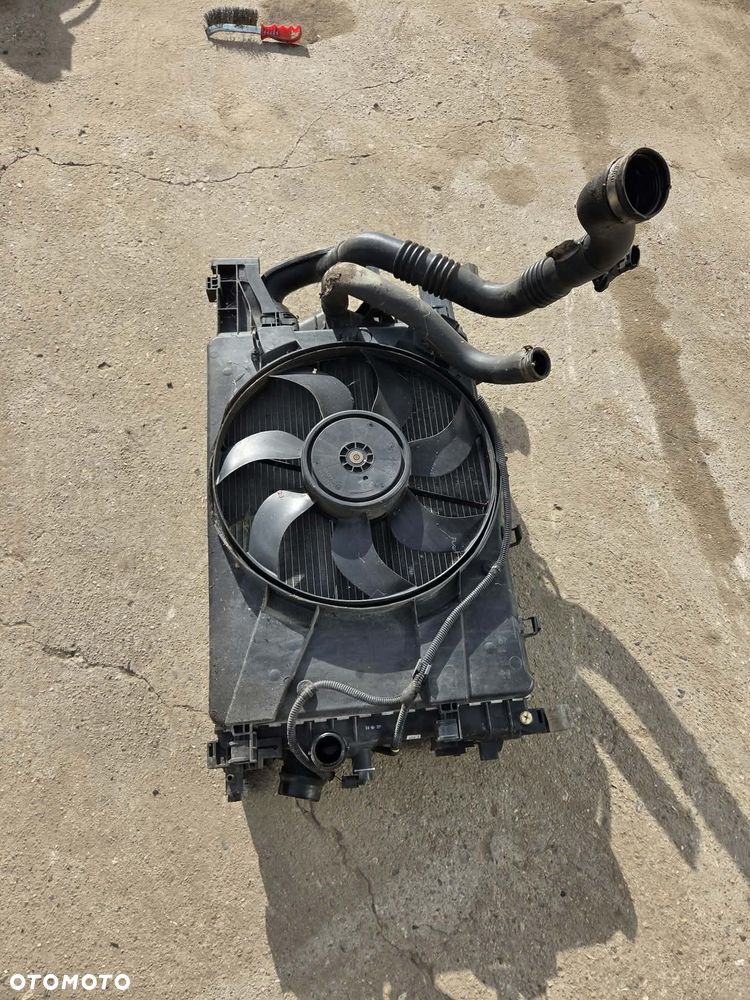 Komplet chłodnic z wentylatorami chłodnica wody klimatyzacji intercooler wentylator 0130308485 OPEL ASTRA IV J 1.4 turbo DELPHI BOSCH