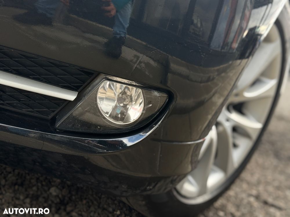 BMW Seria 3 318d DPF Touring Edition Exclusive - 23