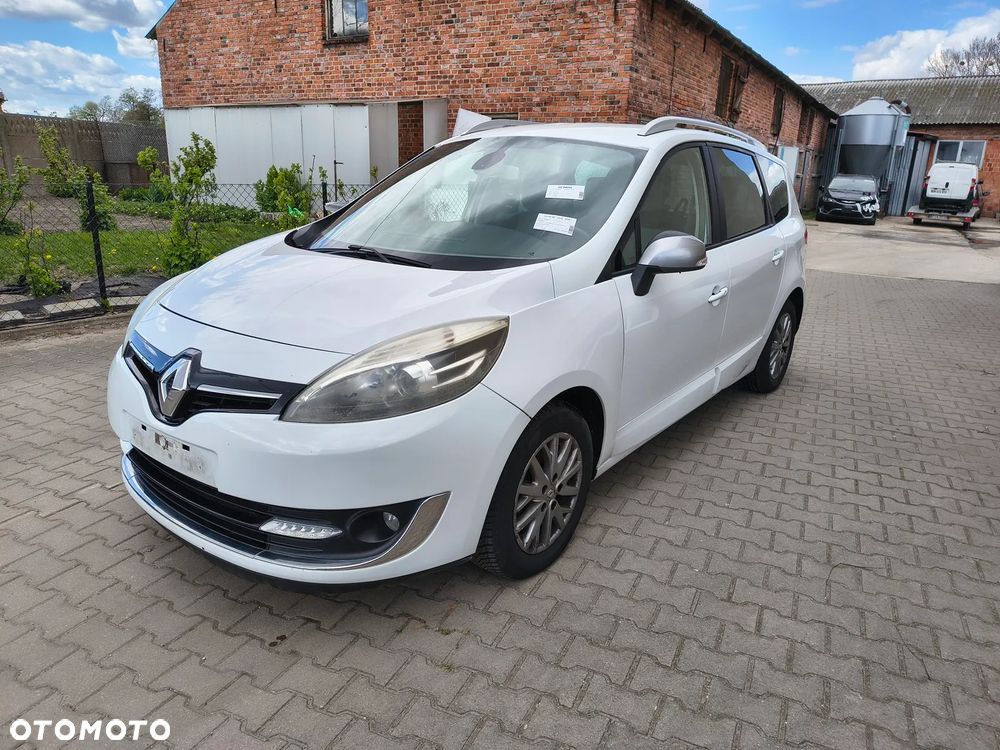 Renault Grand Scenic - 1