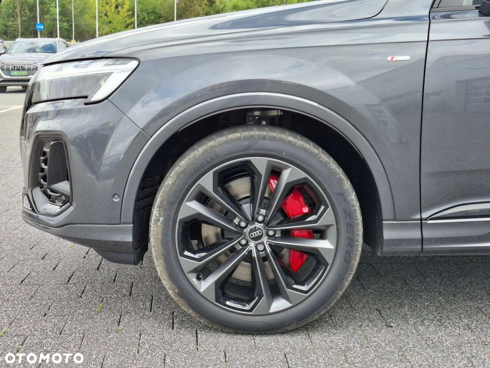 Audi Q7 - 4