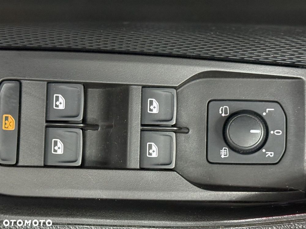 Skoda Octavia 2.0 TDI 4x4 Scout DSG - 39