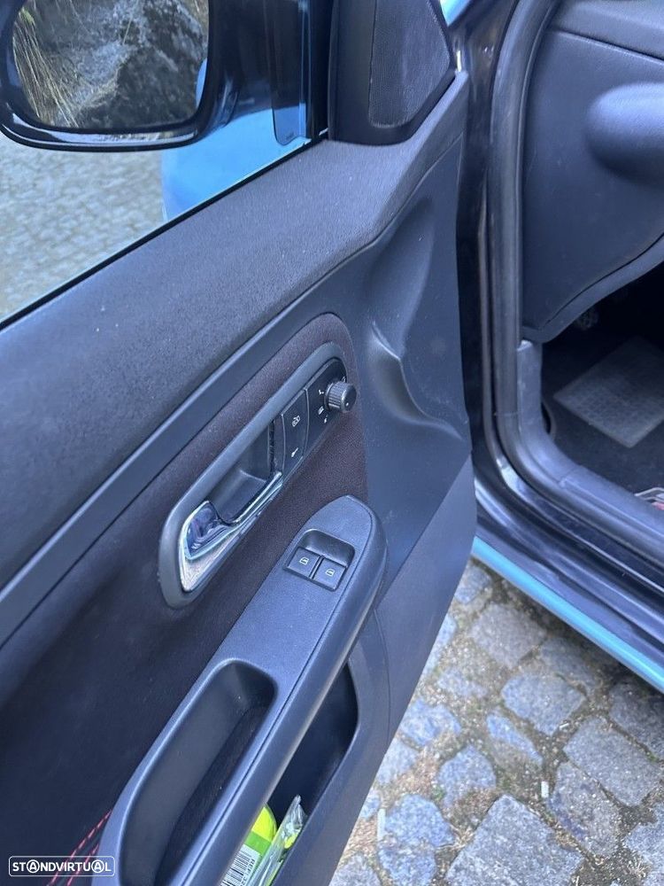 SEAT Ibiza 1.9 TDi FR - 26