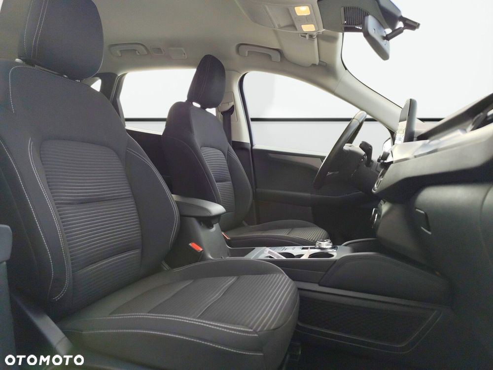 Ford Kuga - 19