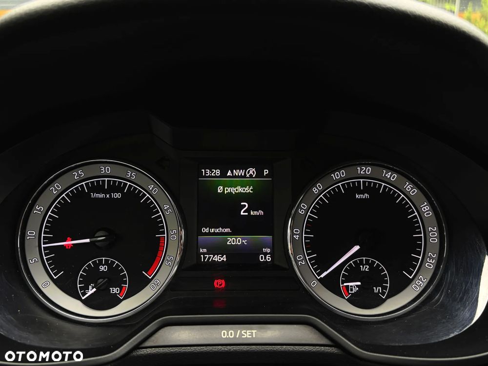 Skoda Octavia 2.0 TDI SCR Style DSG - 21