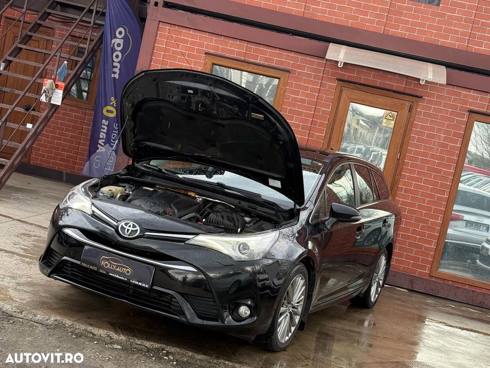 Toyota Avensis 2.0 D-4D Elegance - 39