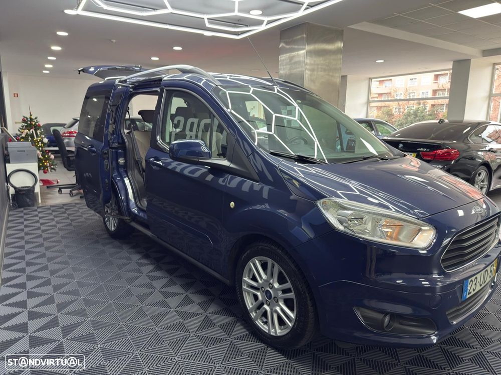 Ford Tourneo Courier 1.0 EcoBoost Titanium - 6