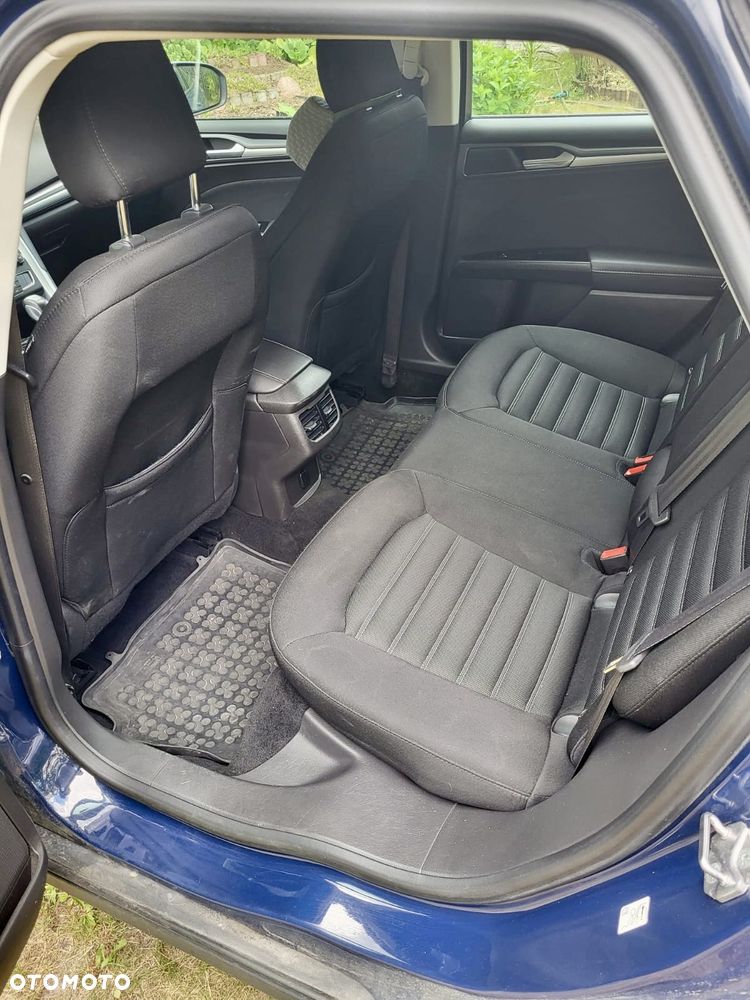 Ford Mondeo 2.0 TDCi Trend PowerShift - 6