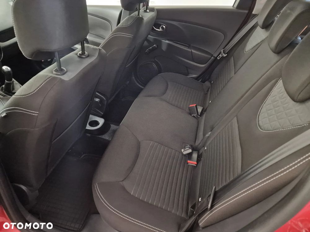 Renault Clio 0.9 TCe Business - 18