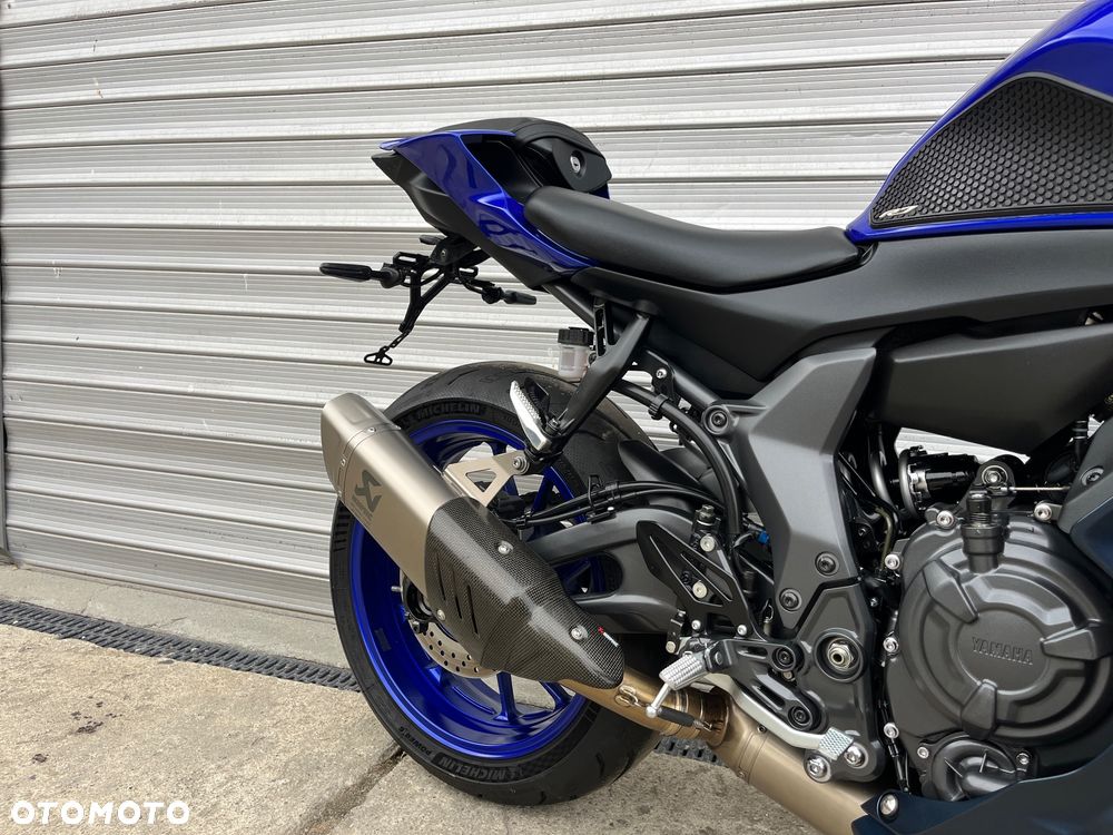 Yamaha YZF - 24