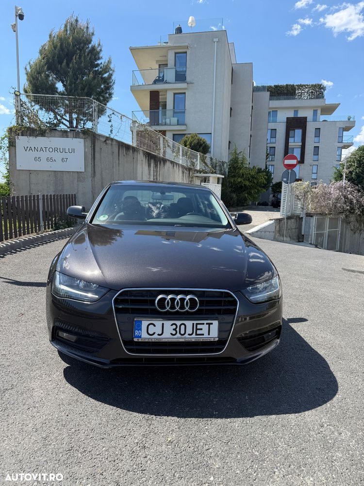 Audi A4 1.8 TFSI Attraction - 1