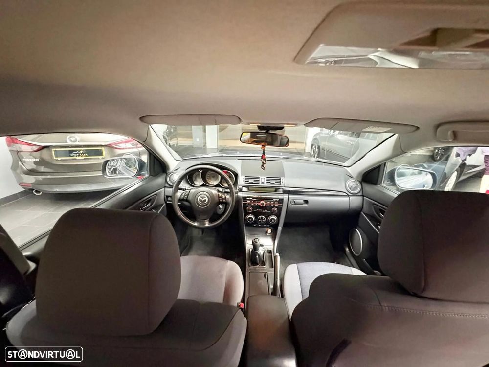 Mazda 3 Sedan MZ-CD 1.6 Exclusive Plus - 10