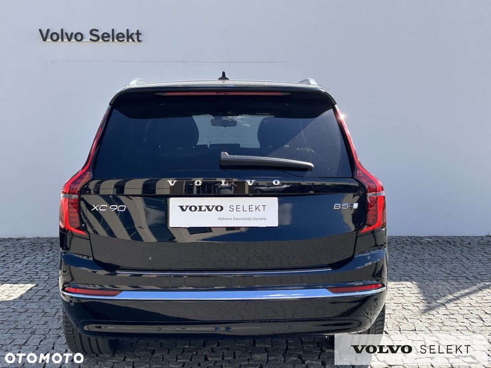 Volvo XC 90 - 7