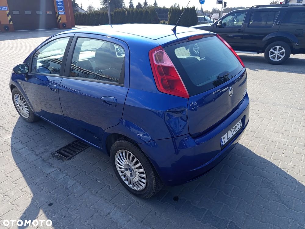 Fiat Grande Punto - 5