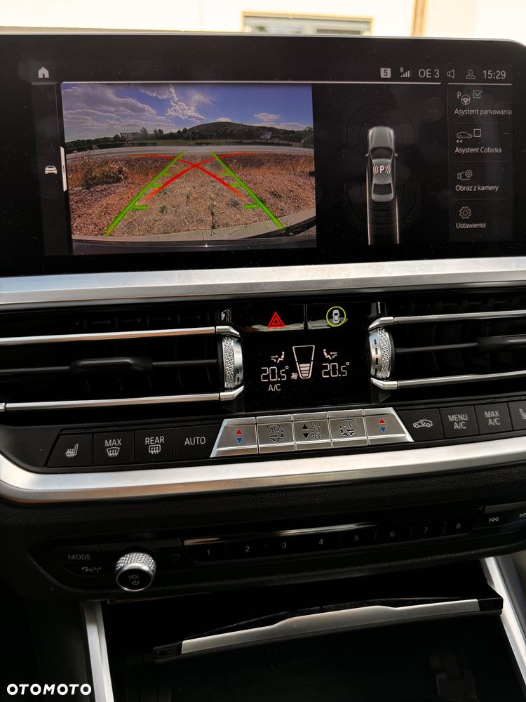 BMW Seria 3 330e Luxury Line - 23