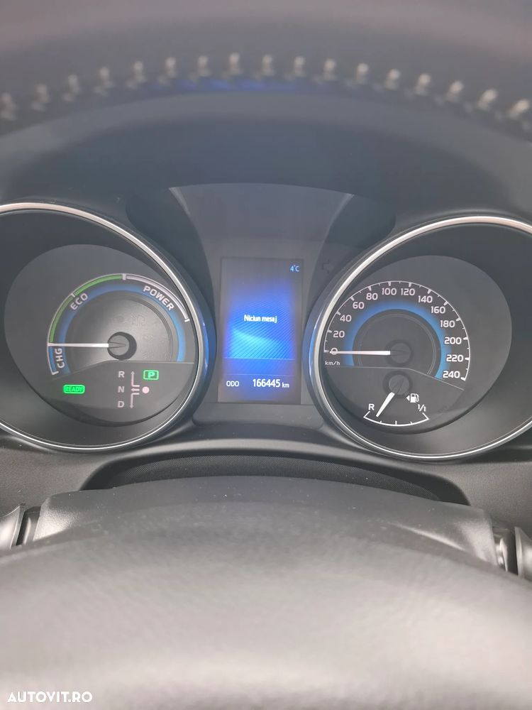Toyota Auris 1.8 L VVT-i Sol+ - 3