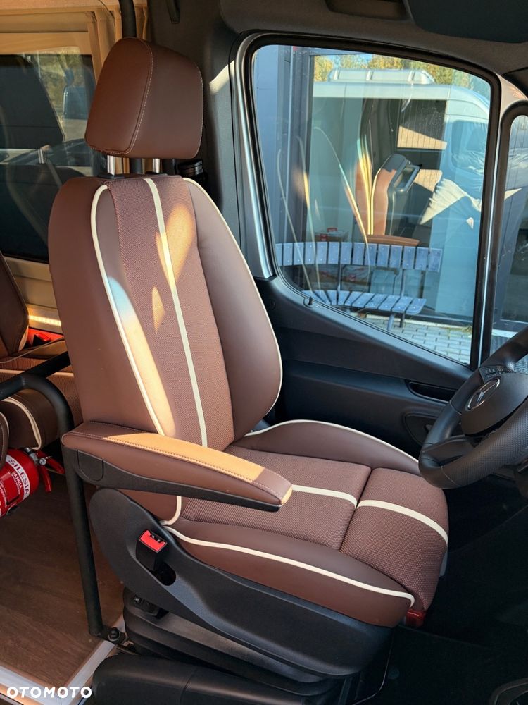 Mercedes-Benz Sprinter 519 - 34