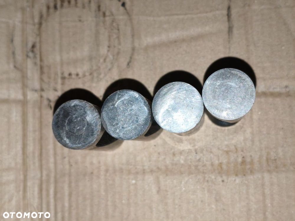 Oryginalne popychacze zaworowe Dniepr MT K650 - 8