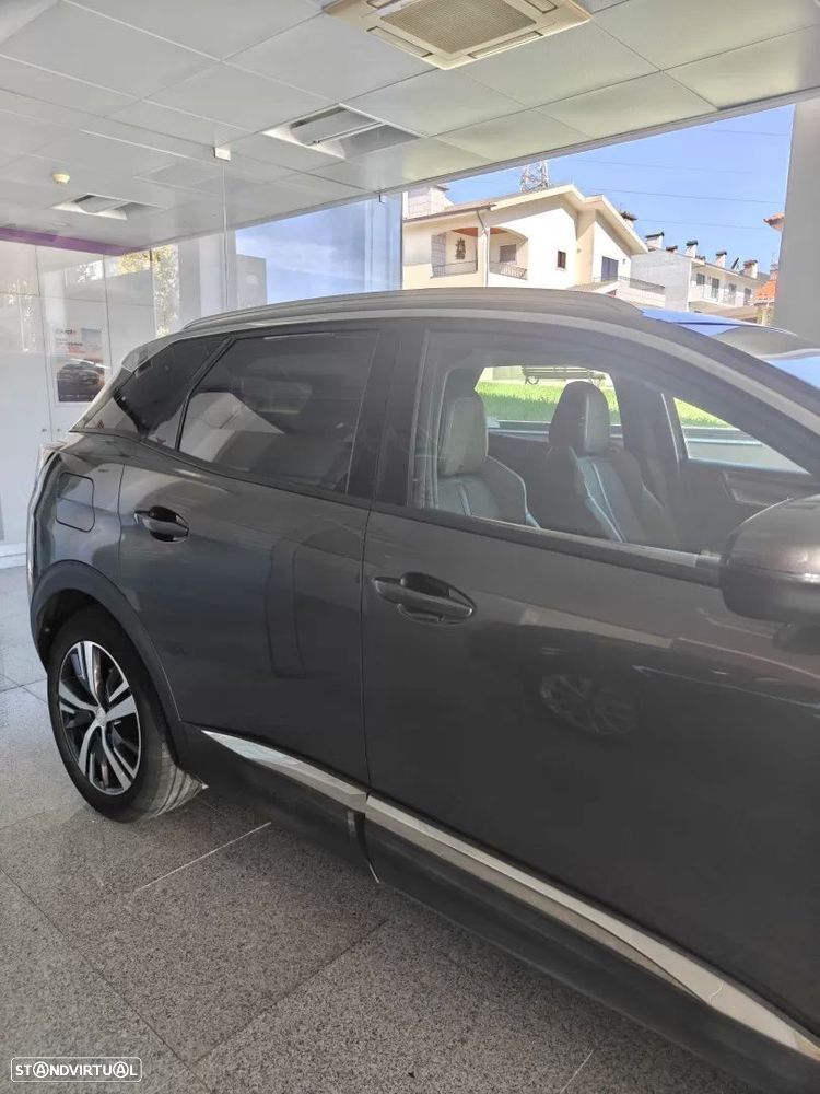 Peugeot 3008 225 e-EAT8 Allure Pack — photo 3