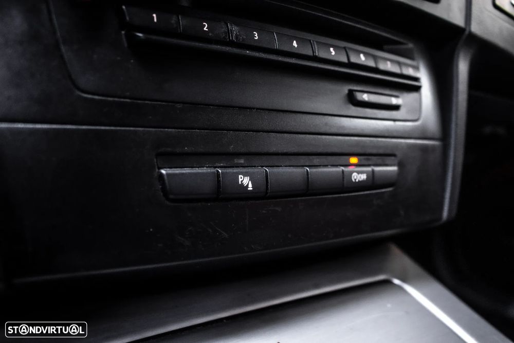 BMW 318 d Touring Sport Line - 27