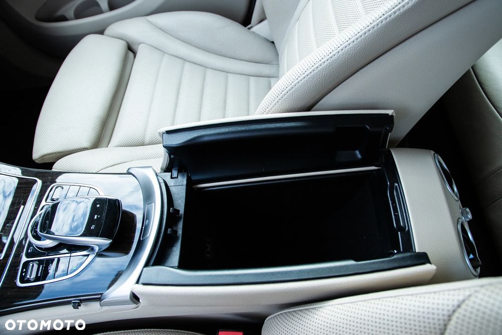 Mercedes-Benz GLC 220 d 4-Matic - 11