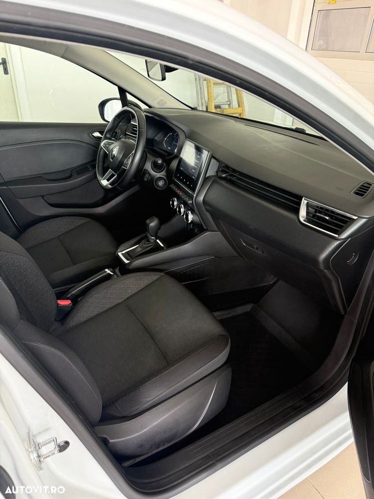 Renault Clio V full hybrid 145 Equilibre - 10