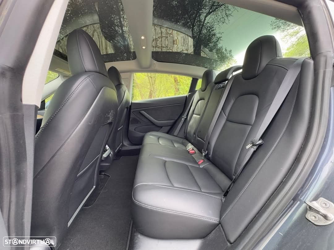 Tesla Model 3 Performance Dual Motor AWD - 28