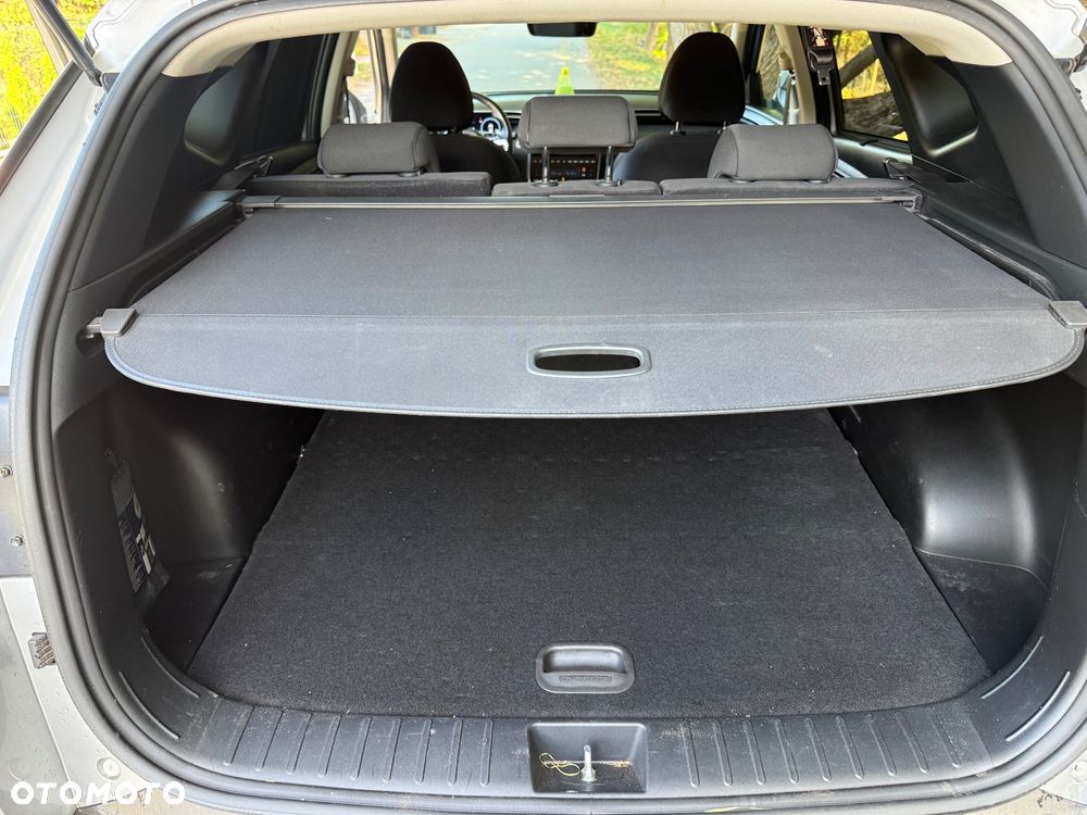 Hyundai Tucson 1.6 T-GDi HEV Executive 2WD - 33