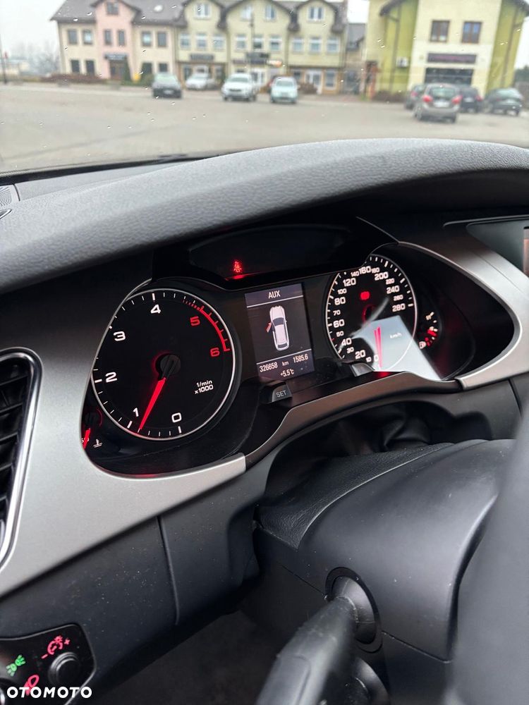 Audi A4 Avant 2.0 TDI - 15