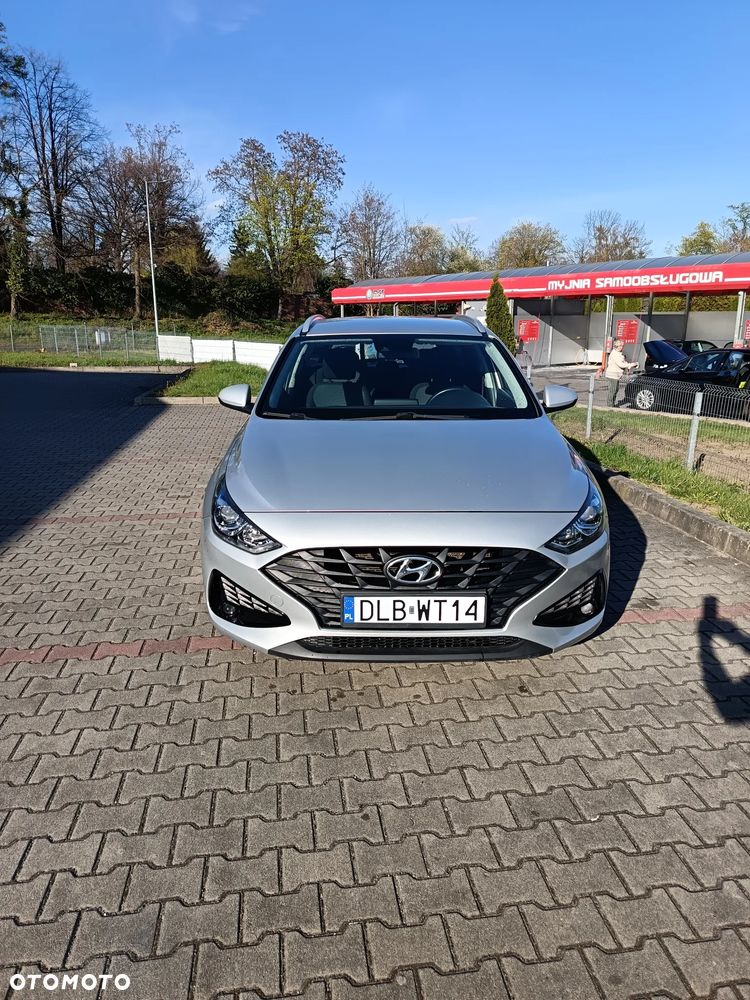 Hyundai i30 1.5 DPI Classic + - 6